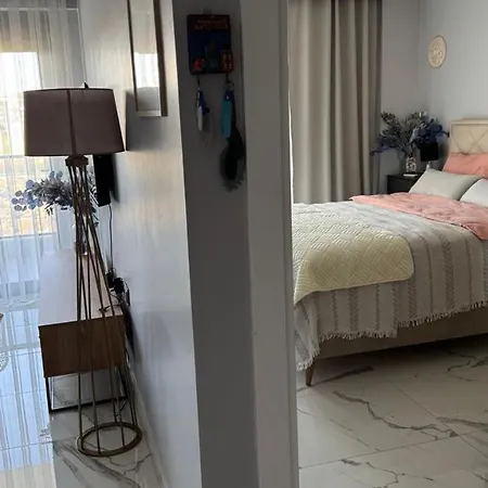два этажа турция Apartman *