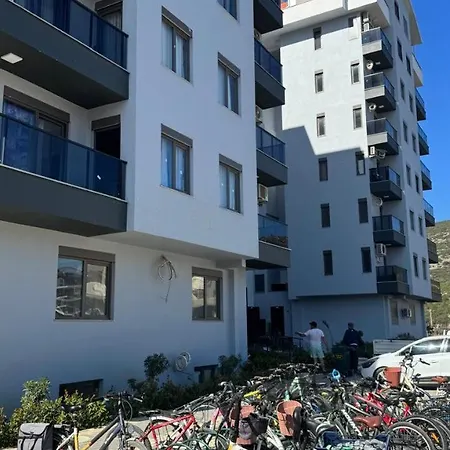 два этажа турция Apartman *
